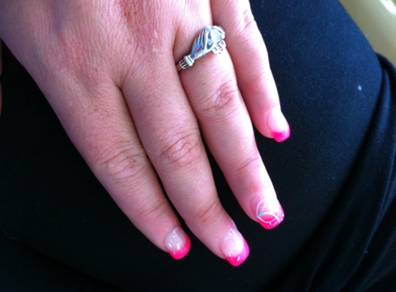 Platinum Nails - New Bedford, MA