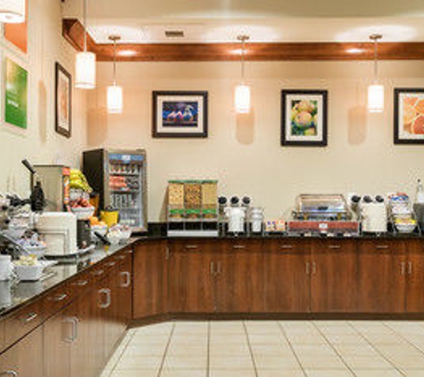 Comfort Inn & Suites - Lexington Park, MD