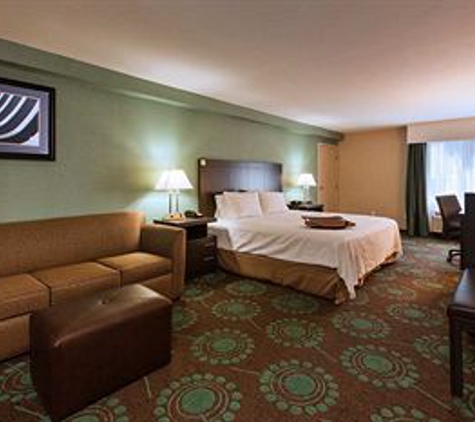 Hampton Inn Bakersfield-Central - Bakersfield, CA