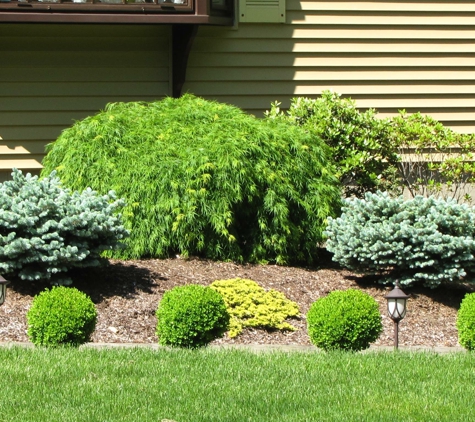 Russ Landscape Service - Shelton, CT