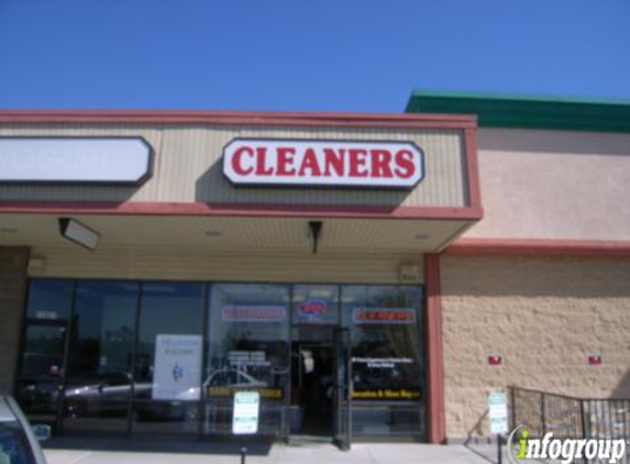 Victory Plaza Cleaners - North Hollywood, CA