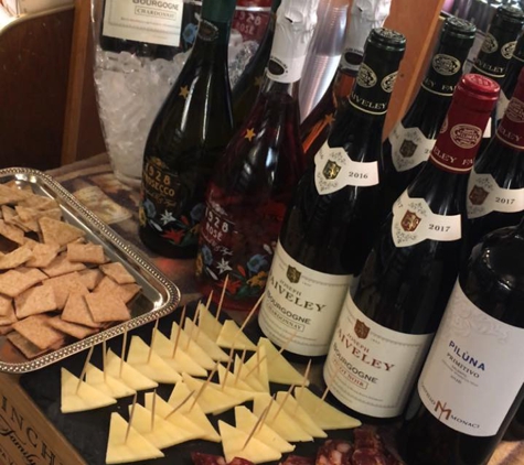 Niskayuna Wines & Liquors - Schenectady, NY. Tastings every Friday