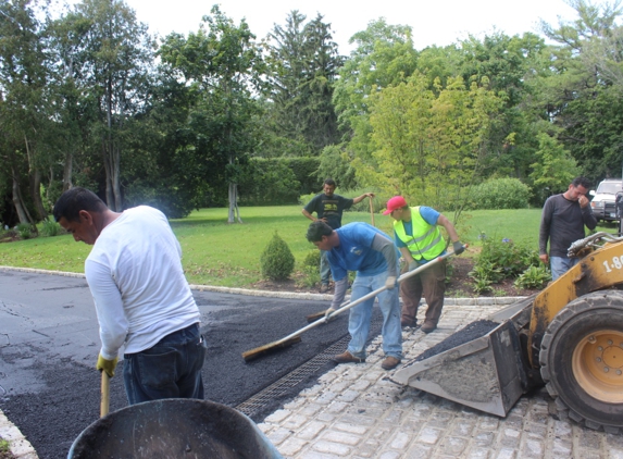 Matas's Paving & Seal Cotaing - Huntington Station, NY