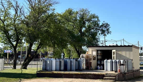 Roche-A-Cri Gas Service Inc - Adams, WI