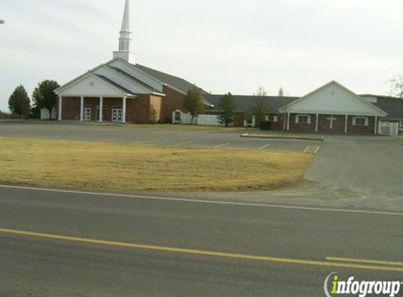 Waterloo Road Baptist Church - Edmond, OK