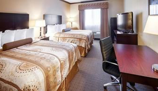 Best Western Plus Royal Mountain Inn & Suites - Athens, TX