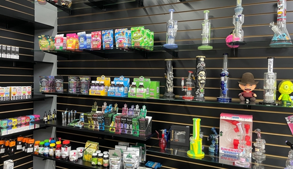 The Glass Lab Smoke Shop - Katy, TX