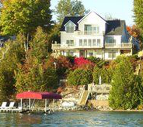 Torch Lake Bed & Breakfast - Central Lake, MI