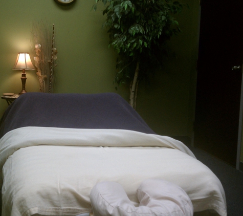 Epic Bodyworks Massage Clinic - Minneapolis, MN