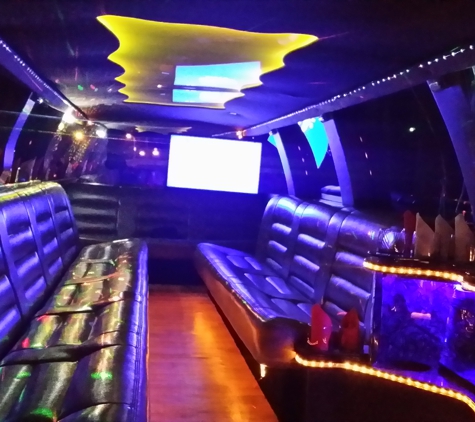 Bond Limo Services - Moorhead, MN