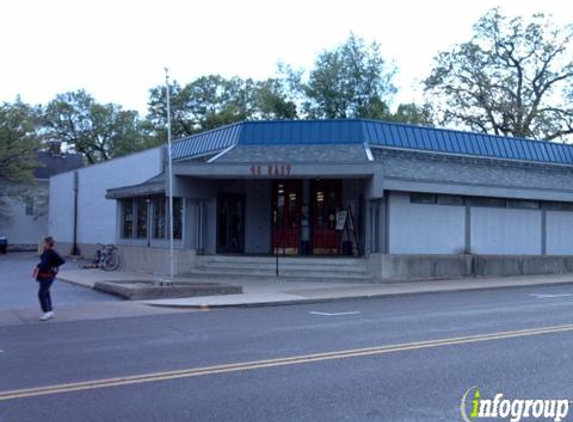 Webster Groves Antique Mall - Saint Louis, MO