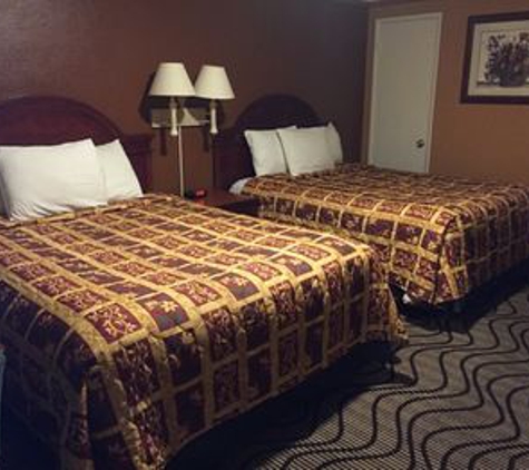 New Corral Motel - Victorville, CA