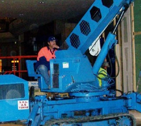 Eastside Crane Hire - Laverton North, VIC. We are professional, friendly, and do your work on time.