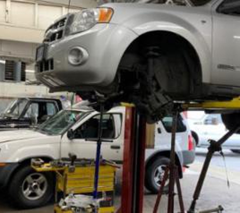 T & S Automotive and Exhaust - Milwaukie, OR