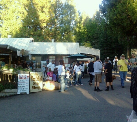 Apple Hill - Placerville, CA