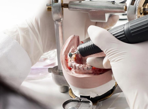 Matrix Dental Denture Clinic - Hoppers Crossing, VIC