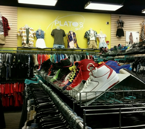 Plato's Closet - Lee's Summit, MO