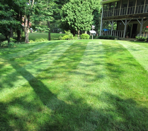 Bickford Landscaping, LLC - Latham, NY. Professional Mowing