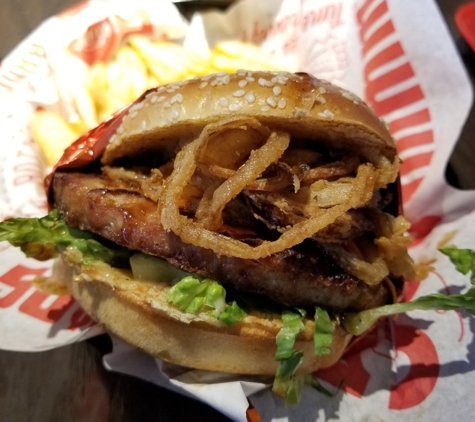 Red Robin Gourmet Burgers - Ventura, CA