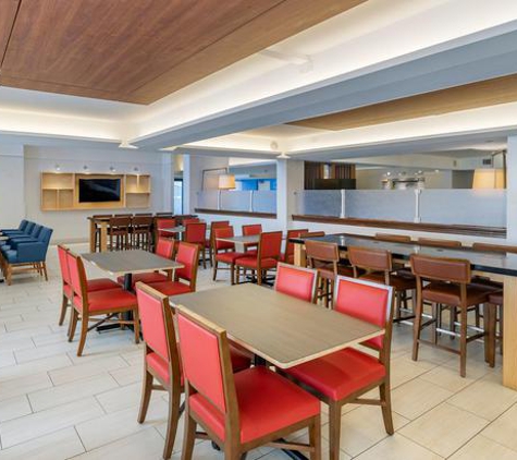 Holiday Inn Express Cape Coral-Fort Myers Area - Cape Coral, FL