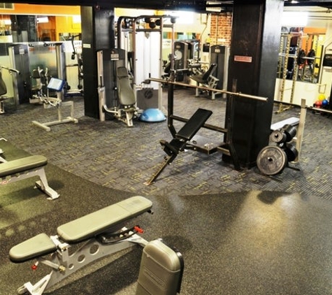 Optimal Sport Health Club - Curtis Center Gym - Philadelphia, PA