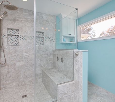 Cipriani Remodeling Solutions - Mount Laurel, NJ. Master Bath - Shower Seat with body sprays