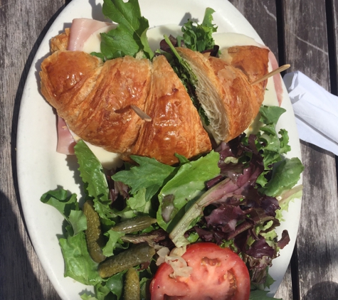Amandine Patissiere - Los Angeles, CA. Croissant sandwich