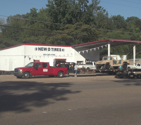 New 2 U Tires - Laurel, MS