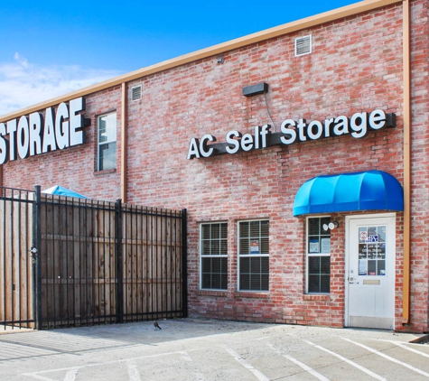 U S Storage - Dallas, TX