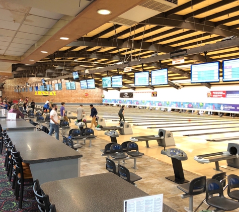 Kenmore Lanes Restaurant - Kenmore, WA