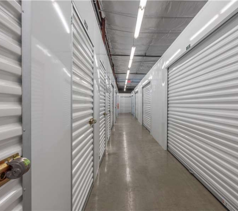 Extra Space Storage - West Palm Beach, FL