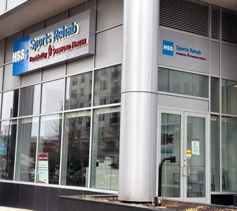 HSS Sports Rehab Harbor Point - Stamford, CT