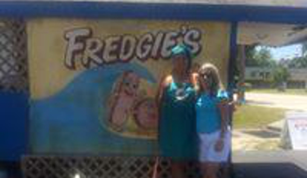 Fredgie's World Famous Hot Dogs - Jensen Beach, FL