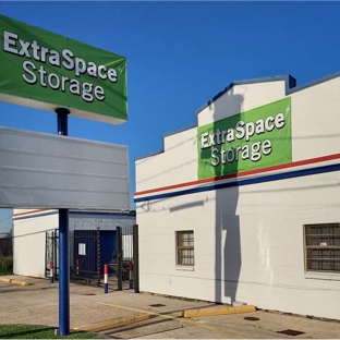 Extra Space Storage - Gretna, LA