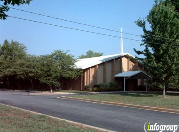 McKee Rd Baptist Church - Charlotte, NC