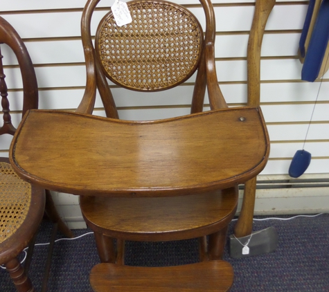 Kim's Country Store - East Brookfield, MA. Beautiful and rare early 1900's bent wood and table hinde top high chair