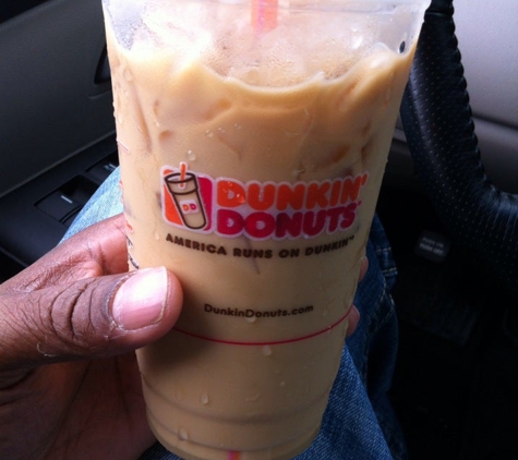 Dunkin' - Newark, NJ