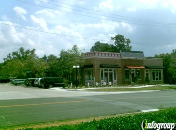 Sugar Bee Sweets Bakery - Arlington, TX