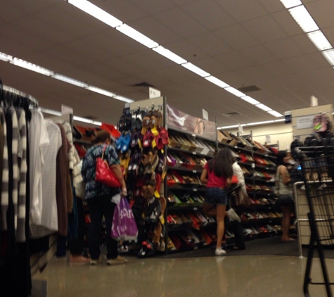 Nordstrom Rack - Glendale, CA