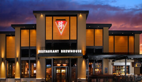 BJ's Restaurants - North Olmsted, OH