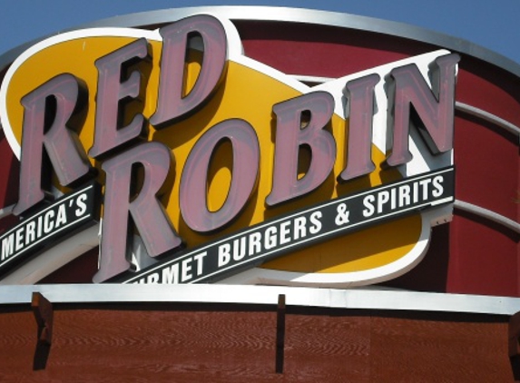 Red Robin Gourmet Burgers - Clackamas, OR