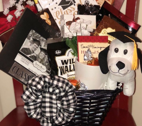 Gift Baskets By Design SB, Inc. - West Palm Beach, FL. Custom Grad Basket