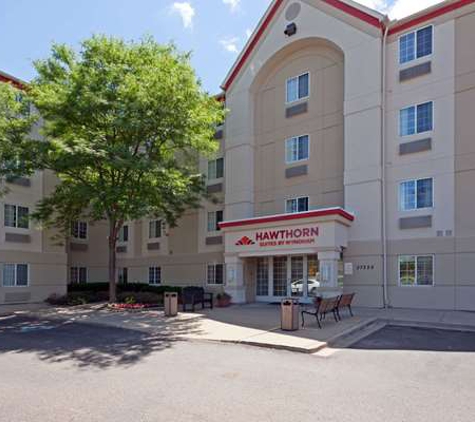 Mainstay Suites Detroit Farmington Hills - Farmington Hills, MI