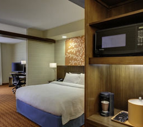 Fairfield Inn & Suites - Omaha, NE