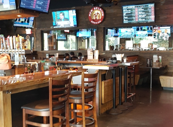 Miller's Ale House - Tampa Airport - Tampa, FL