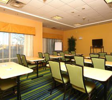 Fairfield Inn & Suites - Cookeville, TN