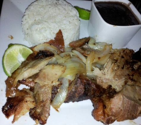 Islas Canarias Restaurant & Bakery Cafe - Miami, FL