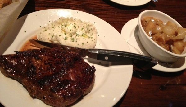 LongHorn Steakhouse - Huntersville, NC