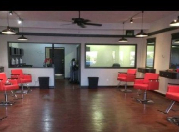 Red Chair Salon - Redding, CA