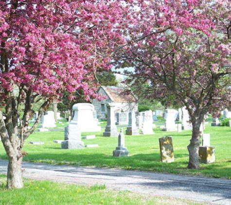 Columbia Cemetery - Columbia, MO